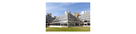 University of East Anglia 校徽 · Amity 合作大学